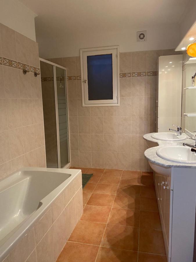 Casa Orsini Villa Nessa ภายนอก รูปภาพ